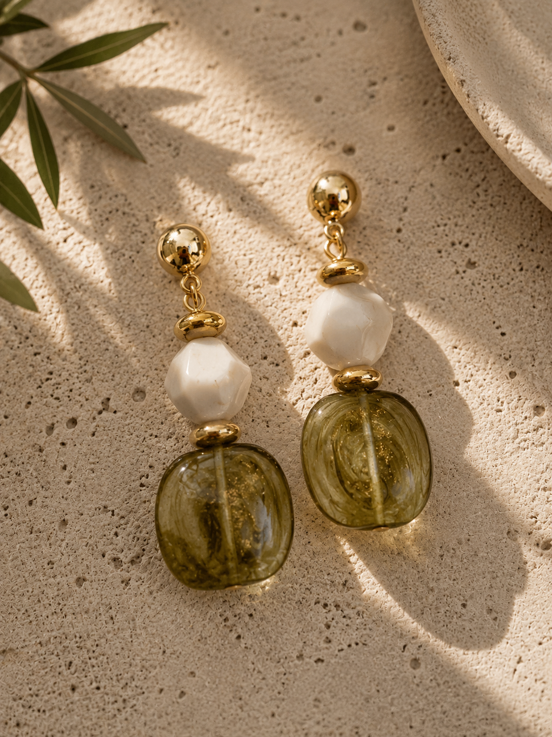 Pendientes María